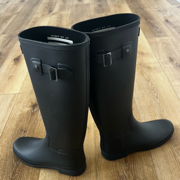 Hunter Original Refined Black Matte Tall Rain Boots Waterproof NEW - Picture 5 of 7